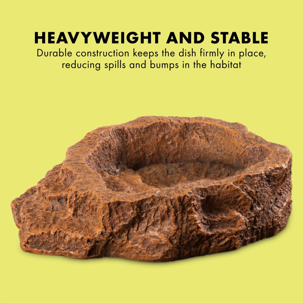 Durable construction keep the dish in place,reducing spills & bumps